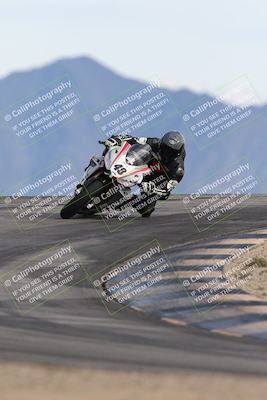 media/Nov-16-2025-Race Pace (Sun) [[8c5fa54630]]/Verified Riders/8-Turn 12 (120pm)/